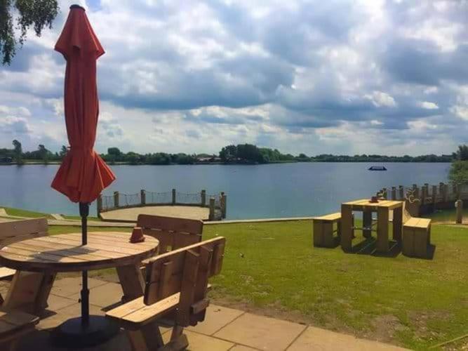 The Salsa Attractive Accomodation At Tattershall Lakes Екстер'єр фото